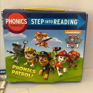 SOLD 12 Book Paw Patrol Phonics Box Set